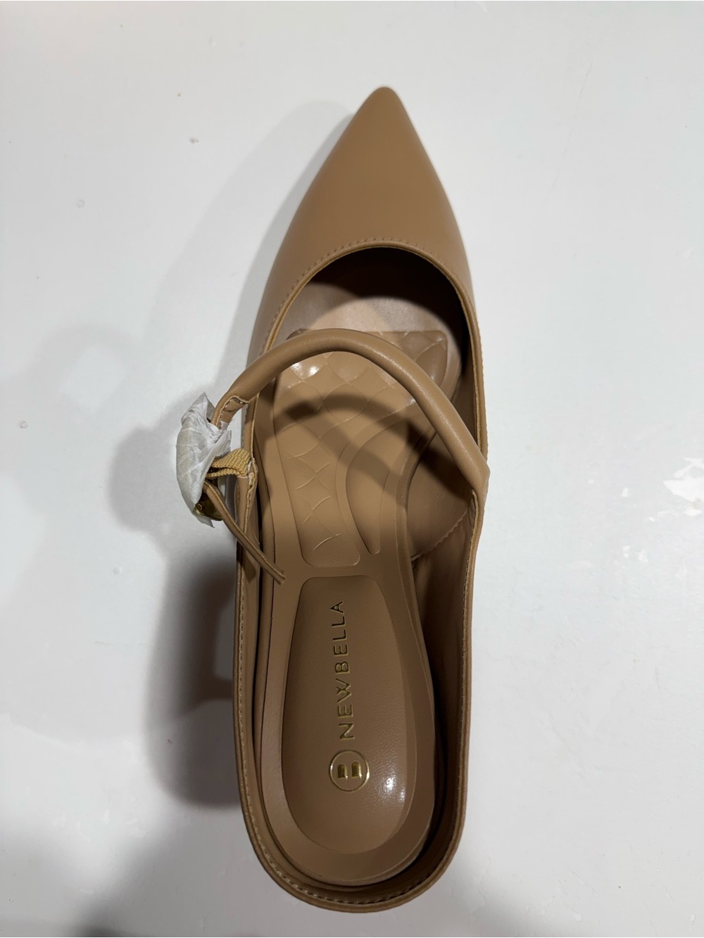 NEW BELLA Tan Pointed Slingback Heels